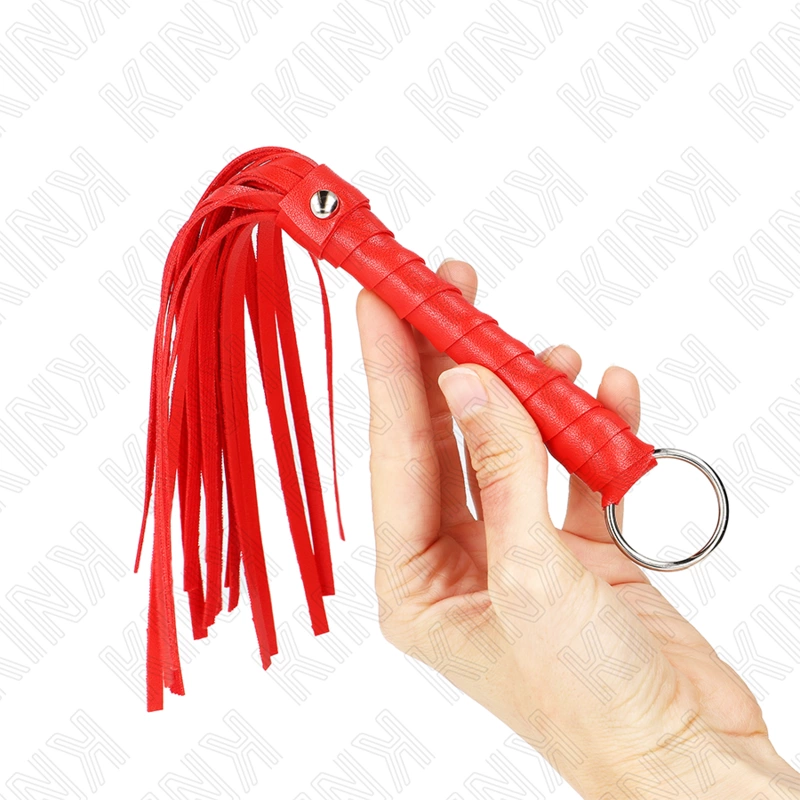 KINK Simple Mini Red Whip 28cm - kompaktiškas dirbtinės odos smūginis įrankis