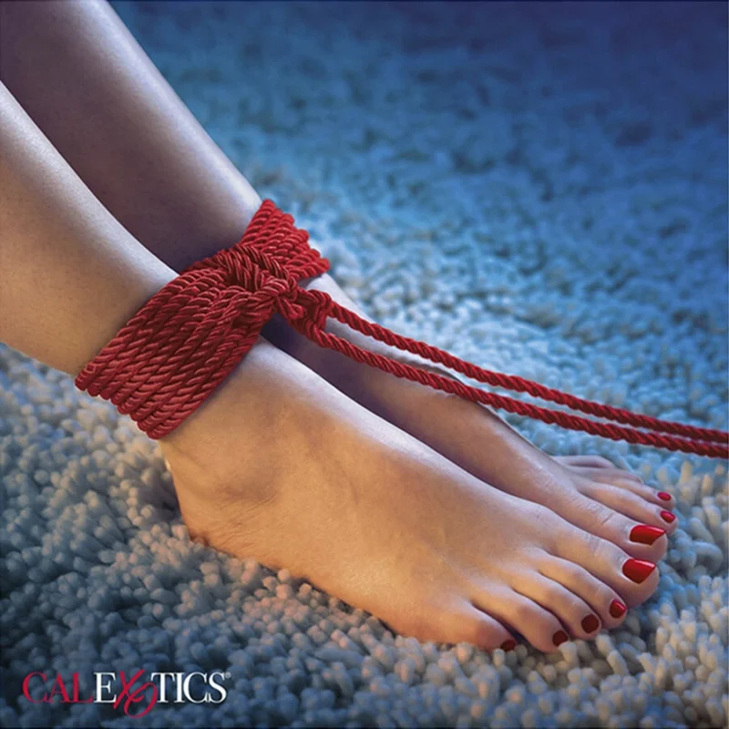 CalExotics Scandal Red Bondage Rope 30m - Šilkinės medvilnės mišinys, patvarus