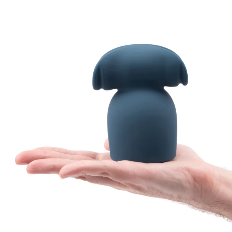 Le Wand Stroke Silicone Sleeve Attachment - Textured Accessory, Grey