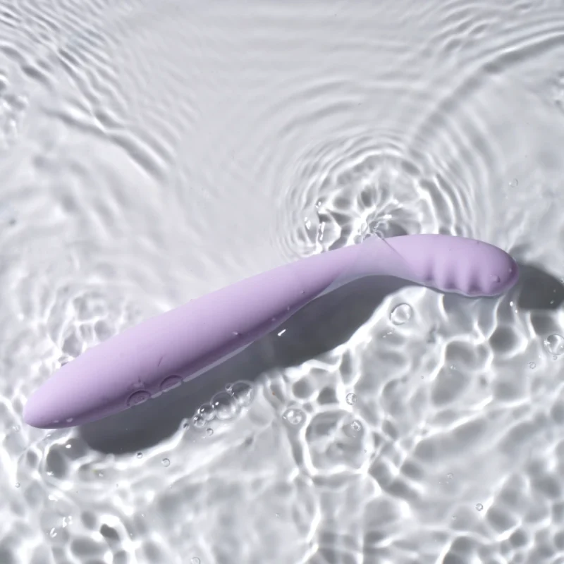 Svakom Cici 2 Lavender Flexible Silicone Vibrator with Heating Function