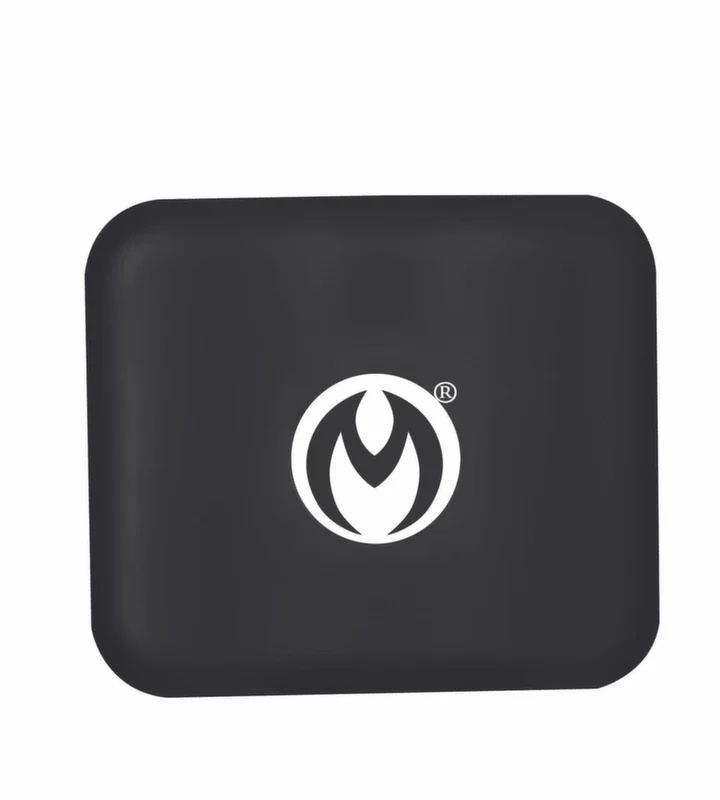 XR Brands Dark Grip vibruojantis silikoninis spaustukas juodas kompaktiškas dėklas