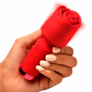 „Bloomgasm Pleasure Rose Mini Wand Red“ – kompaktiškas intymus masažuoklis