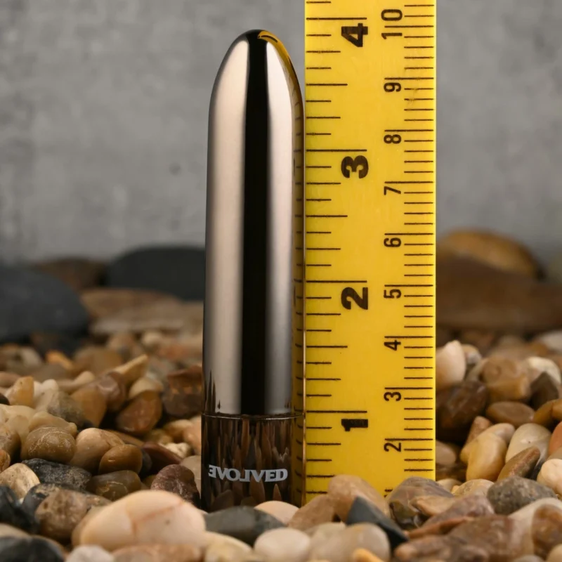 Išvystytas Real Simple Mini Bullet Vibrator Black Chrome USB įkraunamas