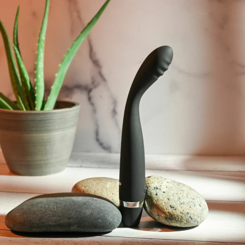 Išvystytas Skinny lenktas silikoninis vibratorius juodas – 10 režimų, atsparus vandeniui