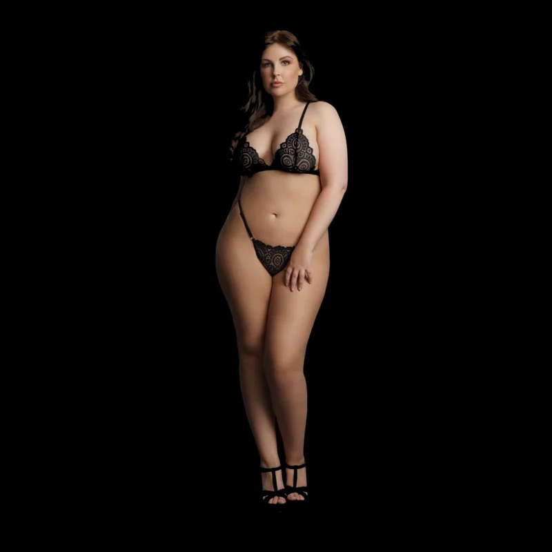Magic Lace Velvet Plus Size Lingerie Set - Adjustable Comfort Fit
