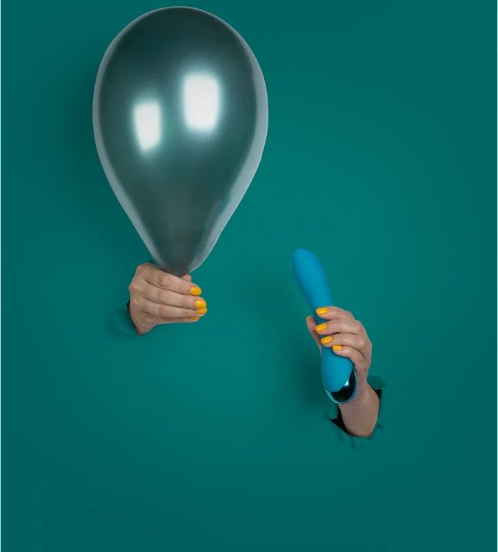 Loveline Smooth Silicone G-Spot Vibrator Teal Blue Dual-Action Design