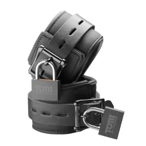 Sportsheets Neoprene Adjustable Locking Wrist Cuffs Black